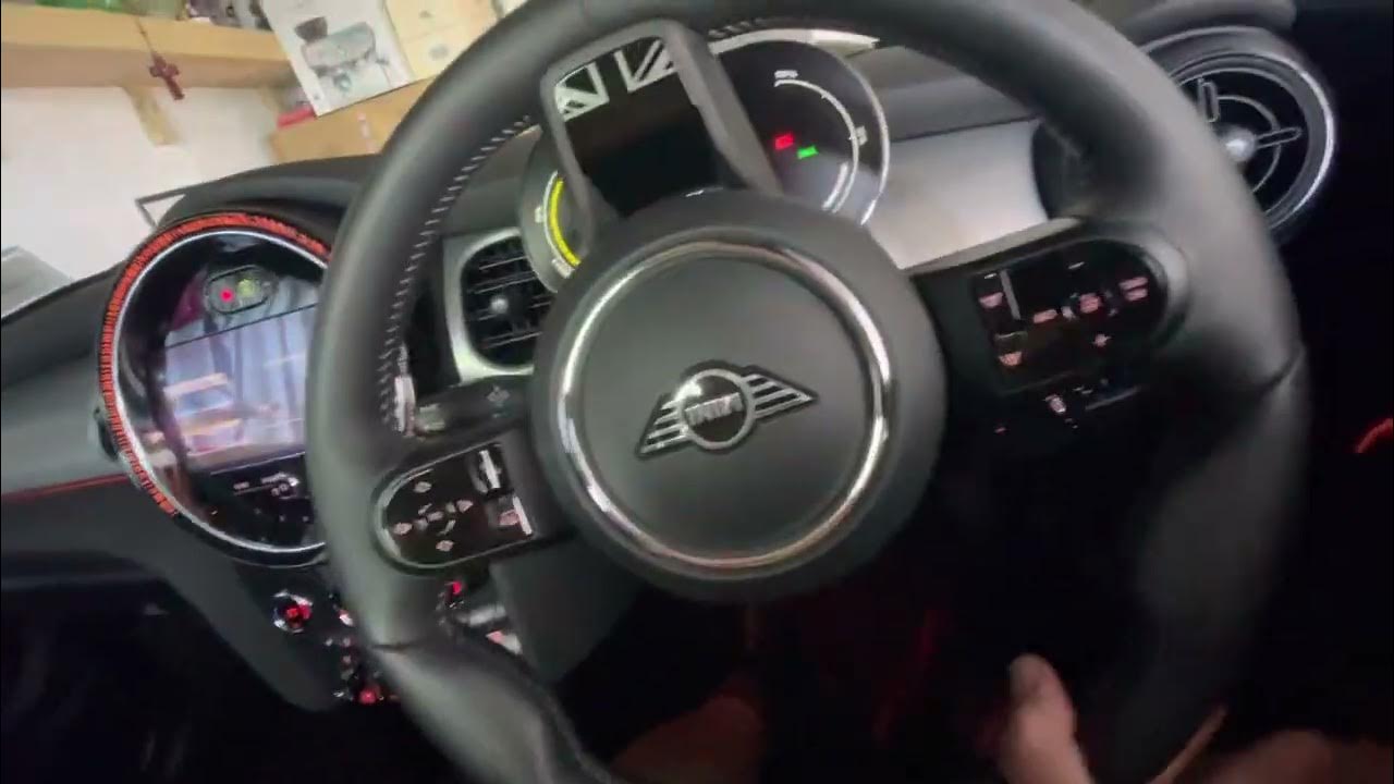 Metal grinding noise when turning steering wheel on an SE - YouTube