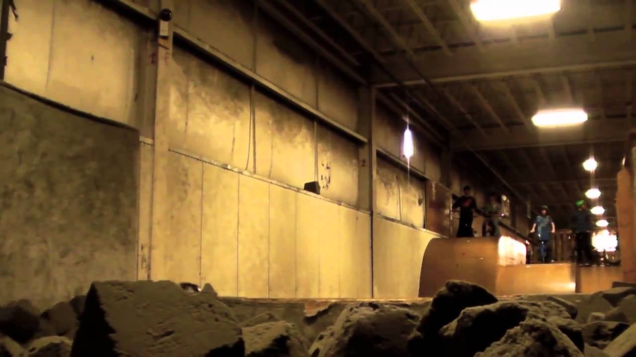 Skater's Edge Foam Pit Fun
