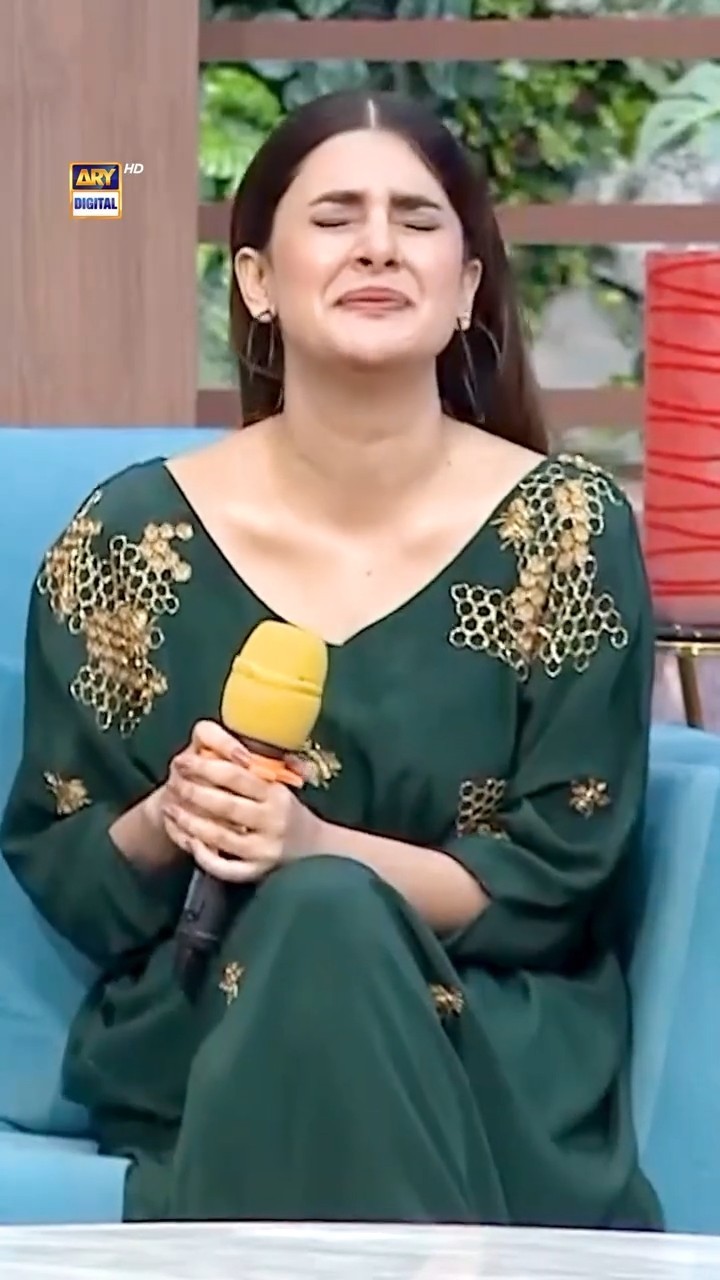 Kubu ayi hai ? #kubrakhan #fahadmustafa #Shorts