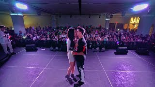 HE HAD TO KISS HER IN FRONT OF THOUSANDS!