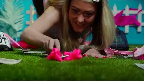 Scene Queen - Pink G-String (Official Music Video)