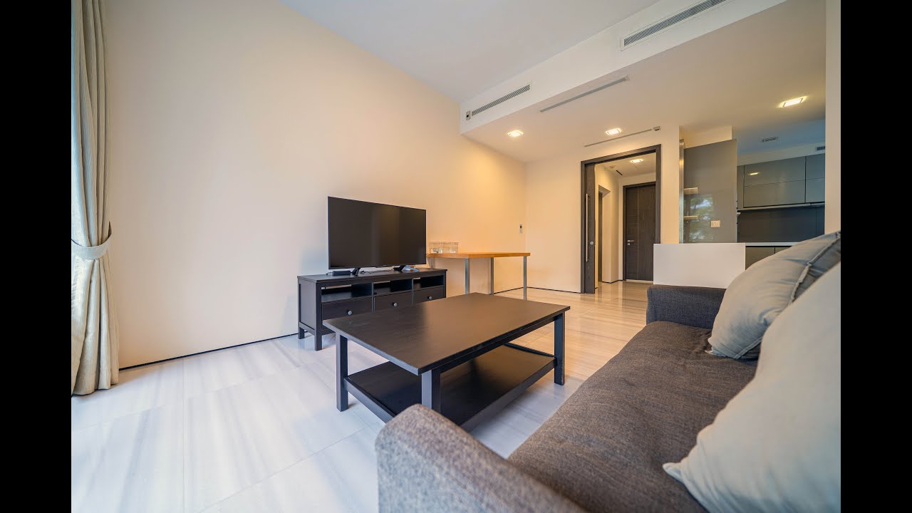 2 Bedroom FREEHOLD UNIT in District 10 with Private lift lobby