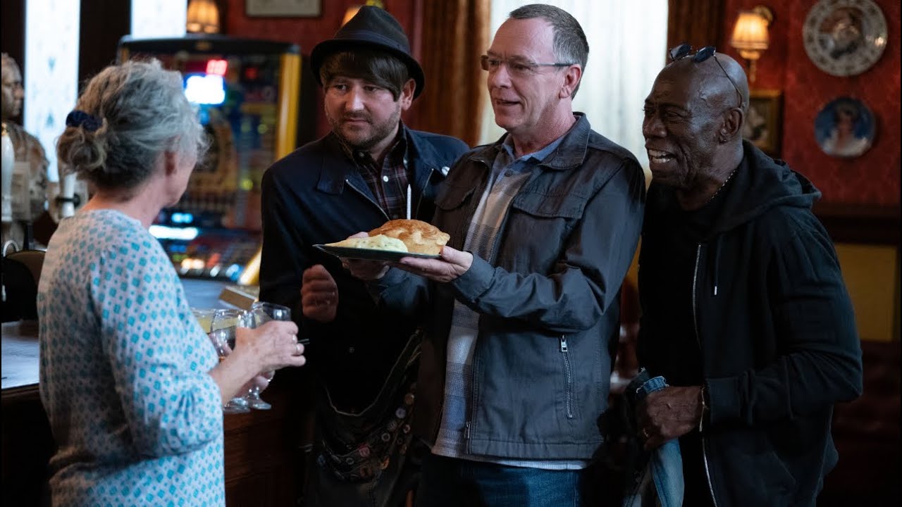 Eastenders Tracey a day in the life mini series episode 5 - YouTube