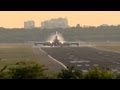 Barack Obama in Berlin - Die Air Force One schwebt über TXL ein (HD)