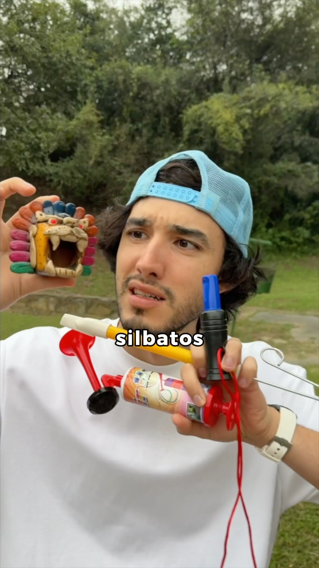 ASI SUENAN LOS SILBATOS MAS RAROS DEL MUNDO?QUEDE SORDO