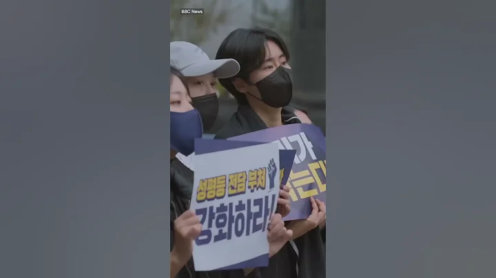 1 in 3 Women Experience Violence | 16 Days of Action