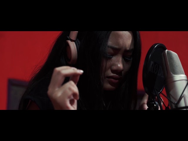 Donna Jello - Biluk | Dangdut (Official Music Video) class=