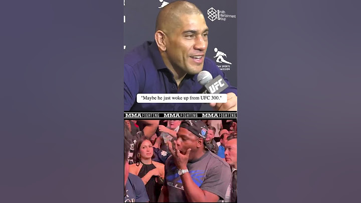 Alex Pereira reacts to Jamahal Hill yawning after his TKO win over Khalil Rountree Jr. at #UFC307