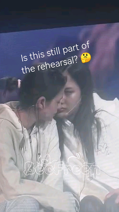 Just rehearsing FanCon guys 😂😅 #srchafreen #beckysangels #FreenBecky #Uranus2324