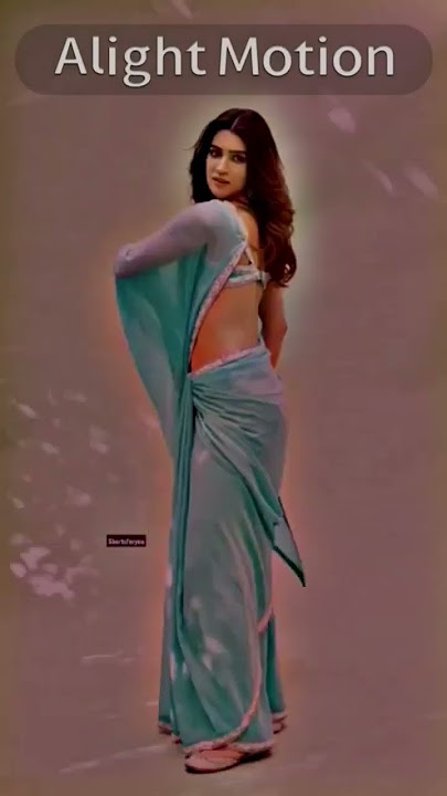 kriti sanon hot best ever 💦 navel 💦💖 as thumkeshwari in sky saree #shorts #viral #loving  #trending
