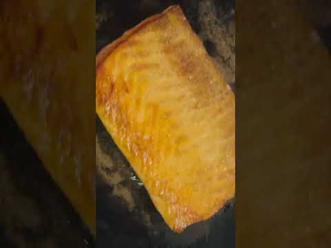 Why does no one talk about these products?￼  #makeupreview #makeuptutorial #makeupchallenge