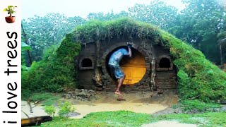 Hobbit house I primitive I Recycle material