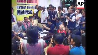 WRAP Ruling coalition suffers election setback, Badawi, Anwar reax