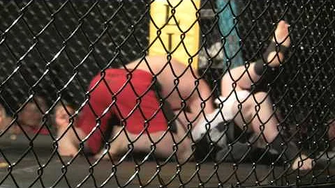 Joe Yates vs Dustin Poupart