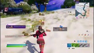 Jugando fortnite comunico de mi canal segundario.