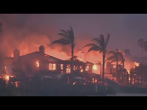 California fire destroys mansions