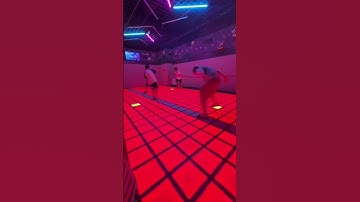 #LEDfloorgames#JumpGridsInteractiveGame #activategames #sportgame #superparkour #JumpGridGame