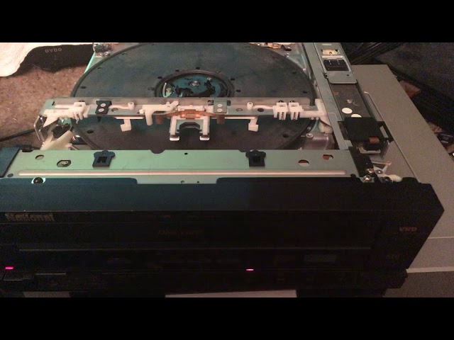 ナショナル　VHD ビデオディスクプレーヤー　DP-300 National VHD player DP-300 - YouTube