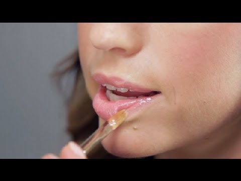 Boohoo lip how makeup apply to makeup brush