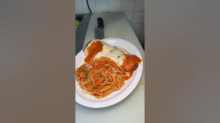 The CHICKEN PARMESAN from Wahizza in New Jersey hits the freakin SPOT! Love this place. #DEVOURPOWER