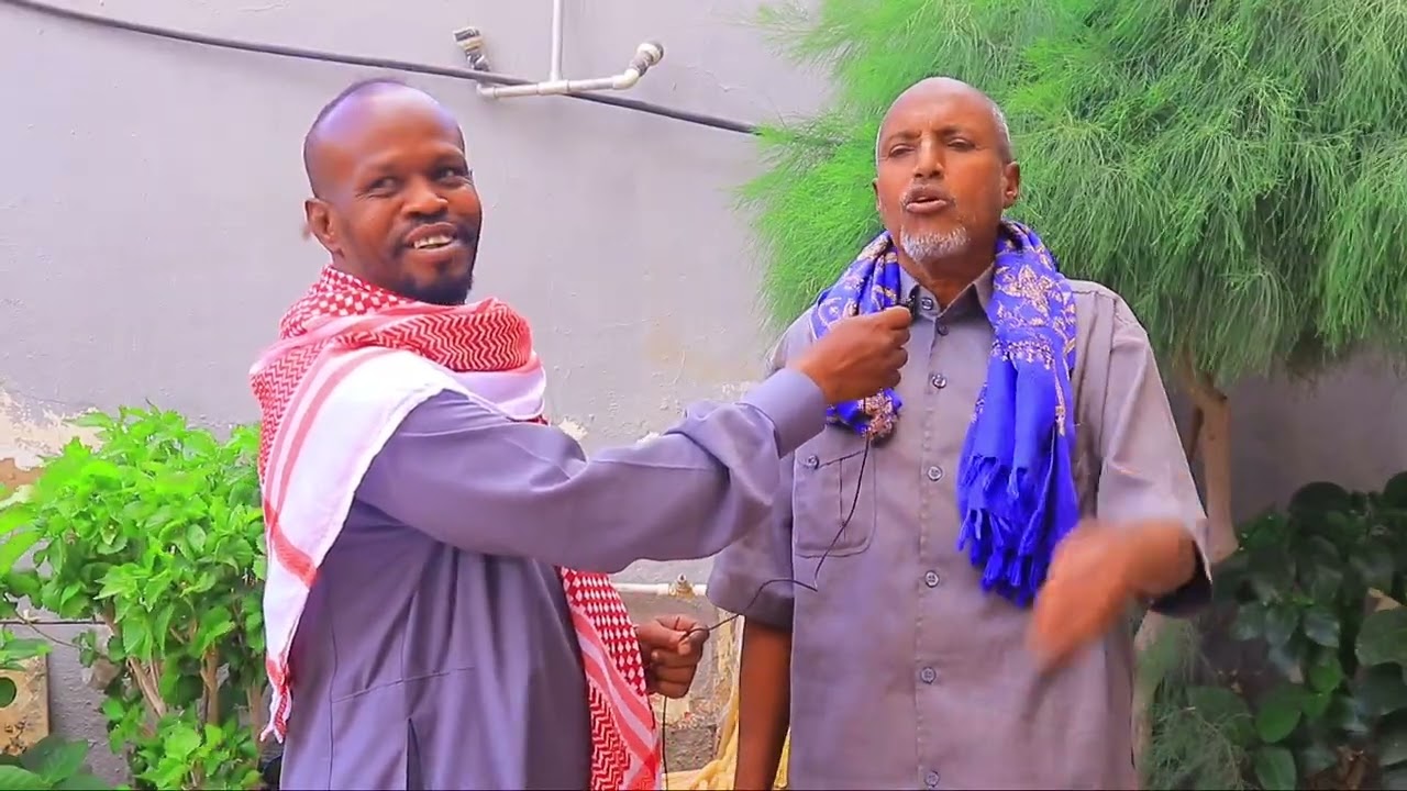 Shacabka magaalada Gaalkacyo ayaa bogaadiyay ansixintii Dastuurka dalka...