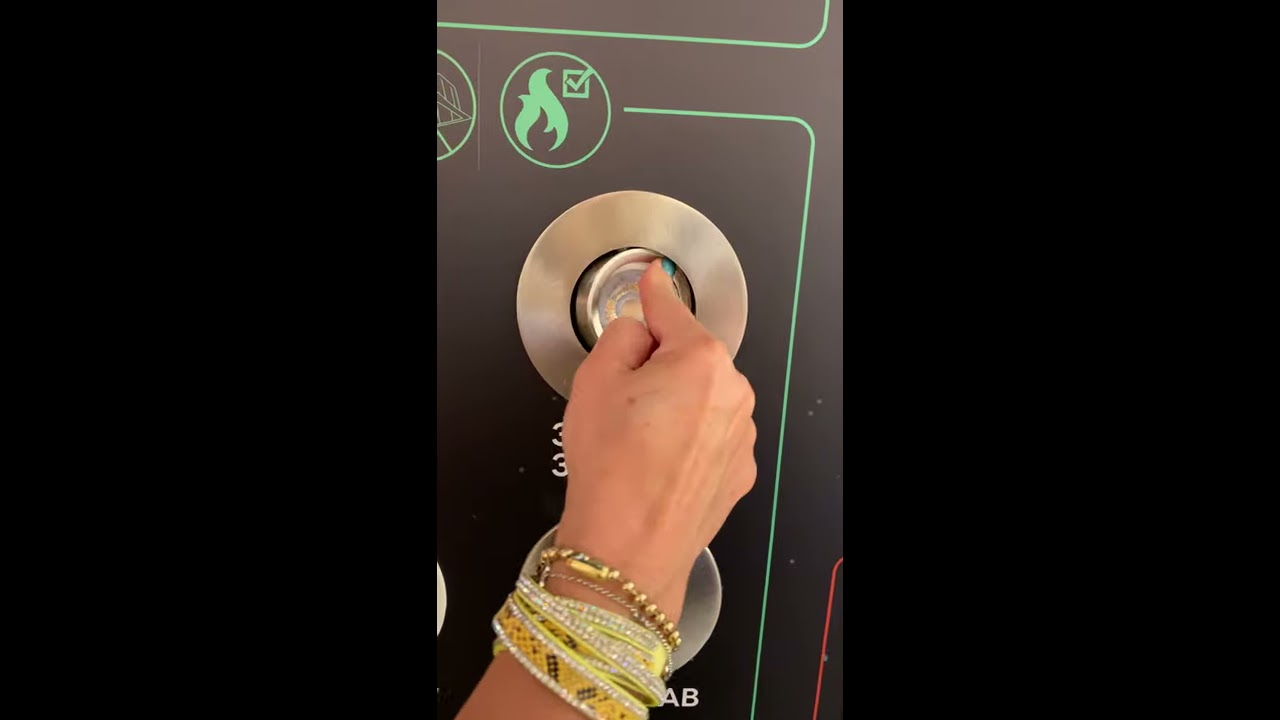 How To Removed A GU10 Bulb From Recessed Fixture 