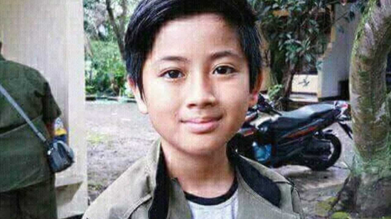  Foto Artis Cilik Terganteng 