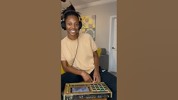 Finger drumming and sampling on the MPC Live II