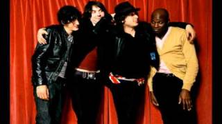 Dirty Pretty Things - Plastik Hearts