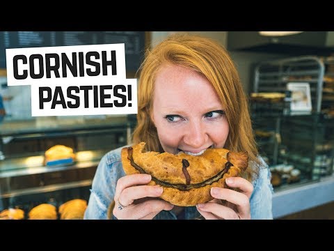 English food - Trying a CORNISH PASTY! (Cornwall, England)