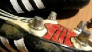 Worn down studs screenshot 4