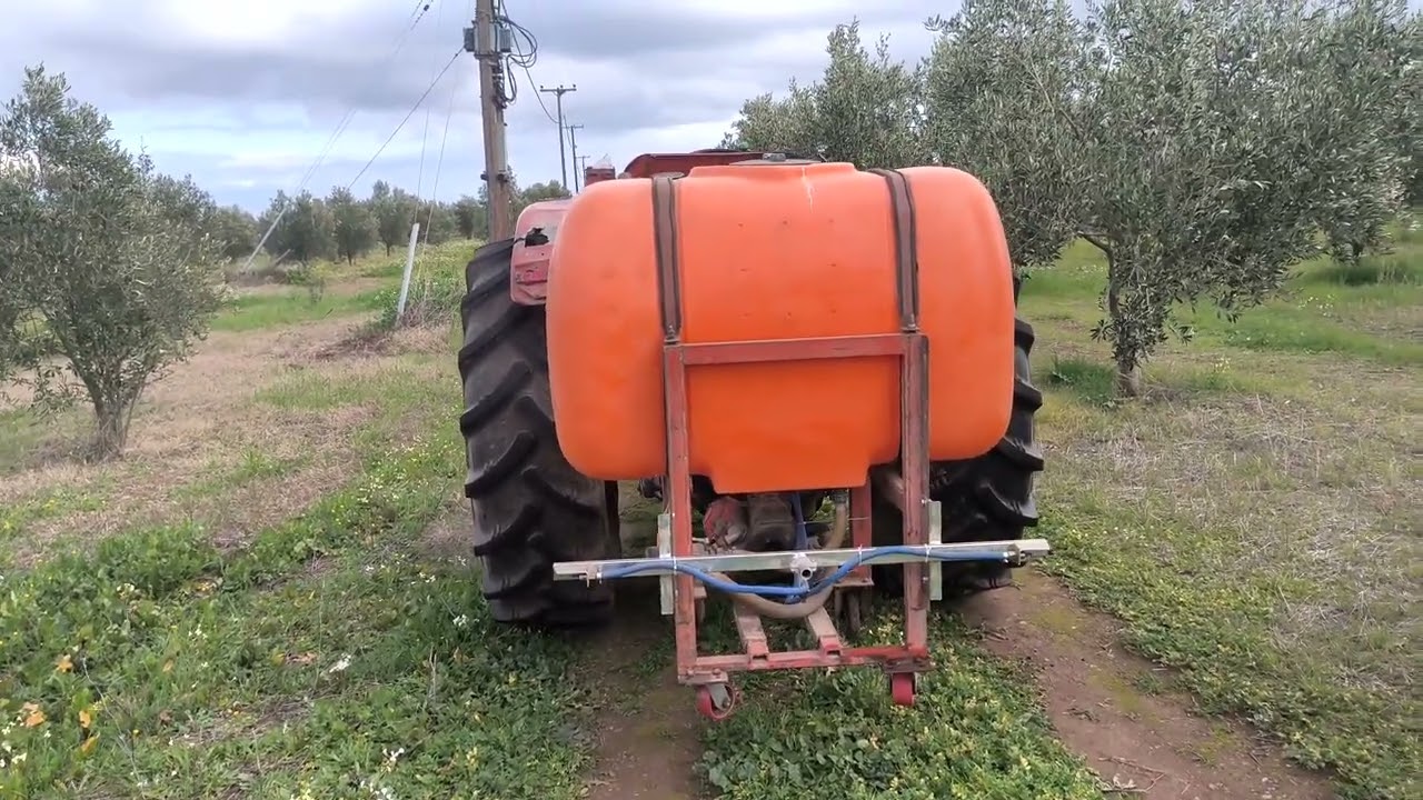 Πρώτη ζιζανιοκτονια  το 2025 με μπάρα ψεκασμού  Hypro για την καλλιέργεια της ελιάς και εντυπώσεις