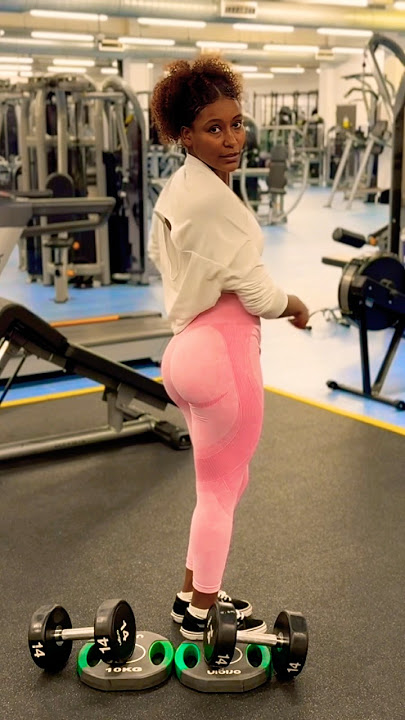 Legs heavy, glutes on fire — that’s how progress feels.#motivation #gymworkout #gymmotivation #glute
