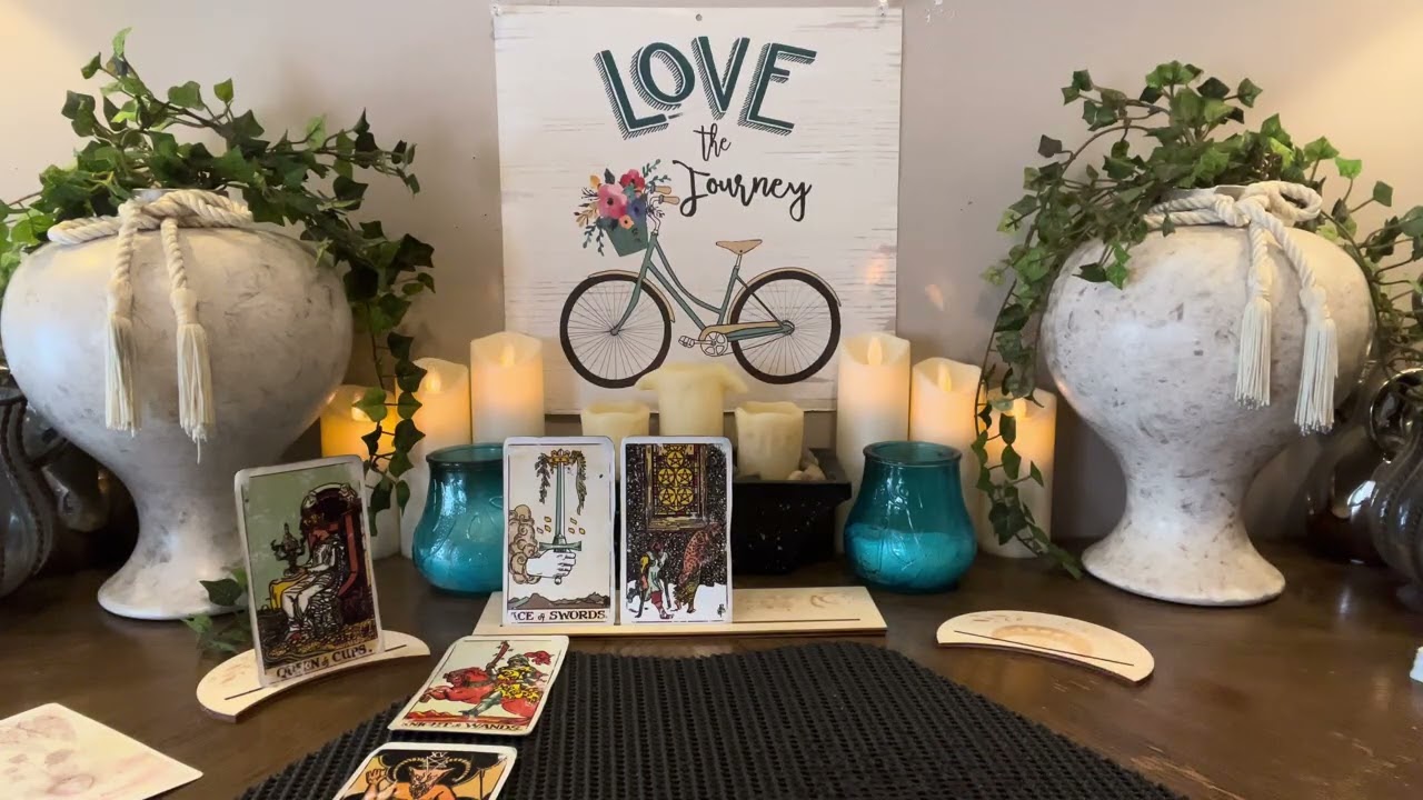 PISCES~NEXT TEN DAYS~”Breaking Patterns, Putting Your Foot Down & Choosing YOU!!”