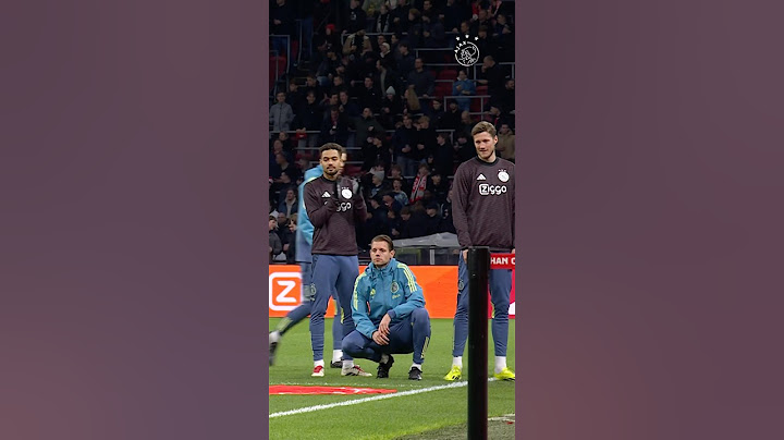 Ajax squad impressed with 11yo who does 2424 kick-ups in the stadium 😍