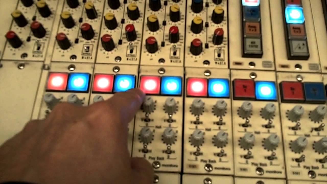 Rundfunk Studio (Vintage Edition)