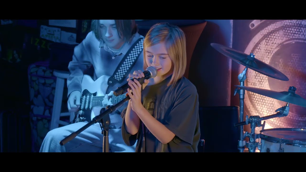 Isabella Viking Lose Control