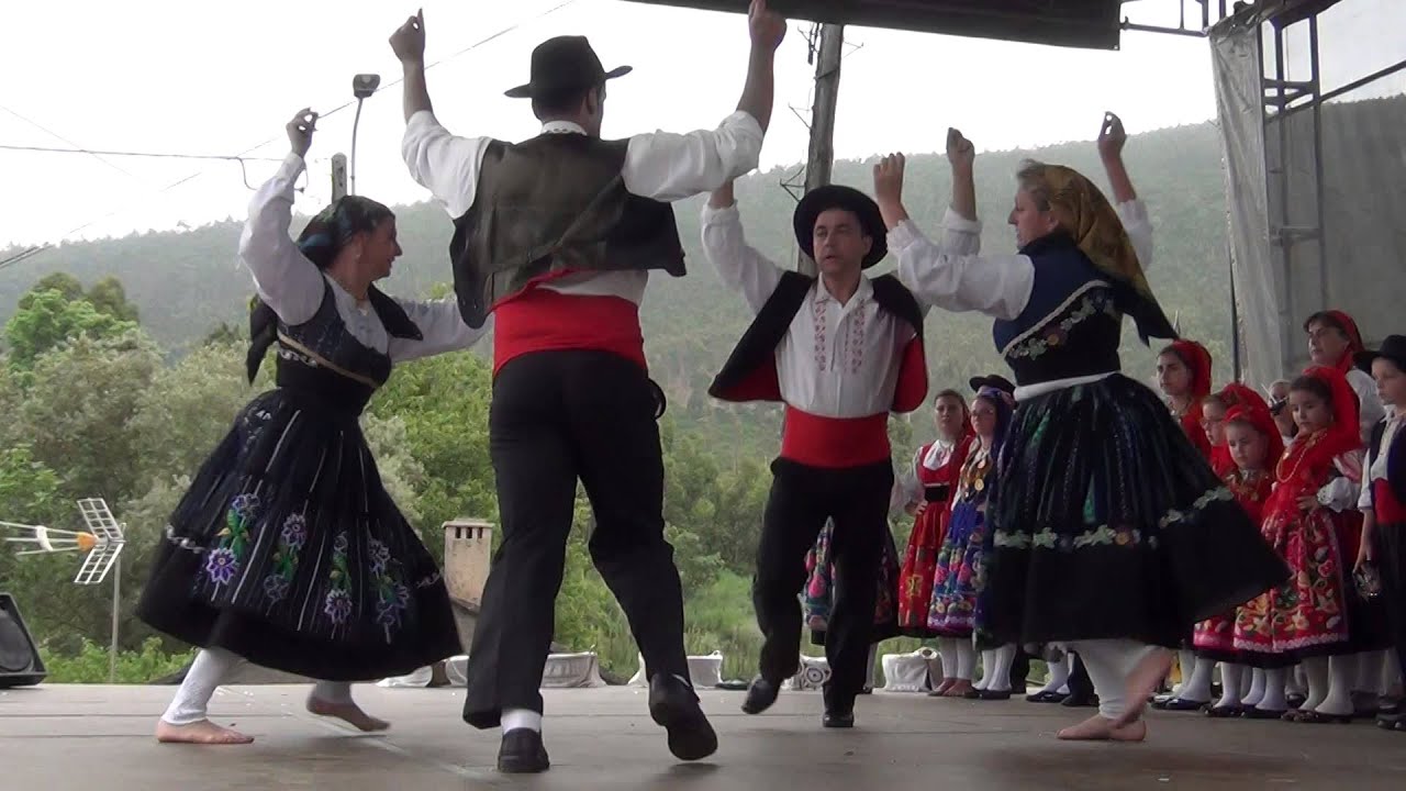 013-A Gota de Dem (Serra d`Arga)