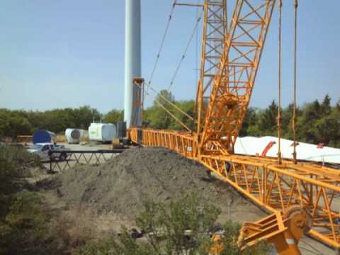 University of Delaware Wind Turbine Construction -...