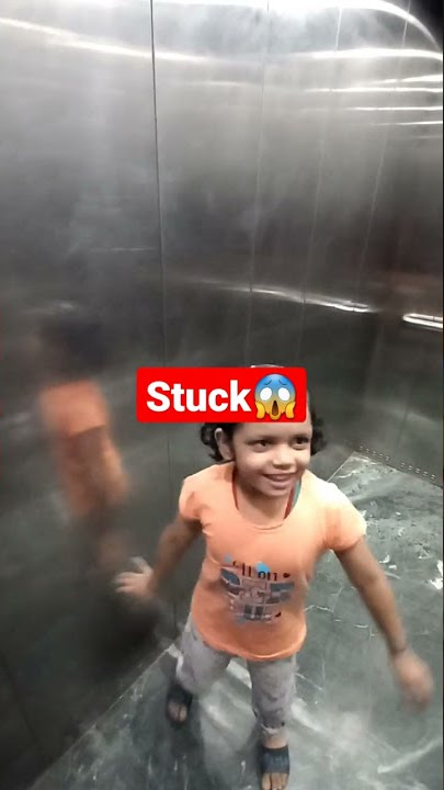 Stuck in the elevator ? 😱😱 #vlogs #myfirstvlog
