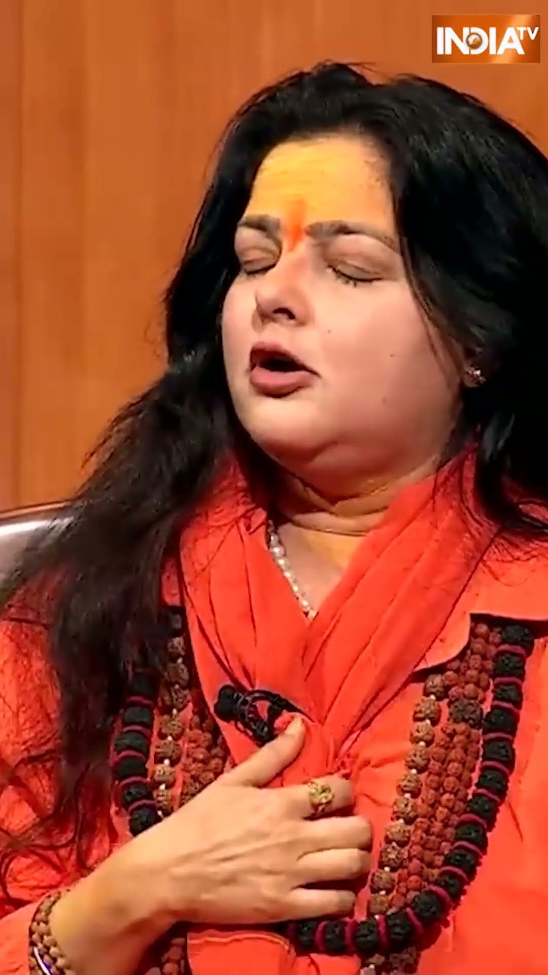 #mamatakulkarni ने Shah Rukh Khan और Salman Khan का मजाक उड़ाया? #aapkiadalat #mahakumbh2025