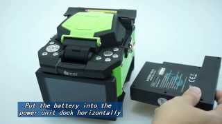 INNO Fusion Splicers - Installing the battery
