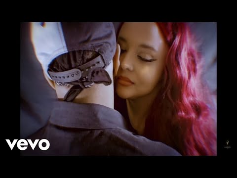 TaniA Kyllikki - I Struck Gold With You (Official Music Video)
