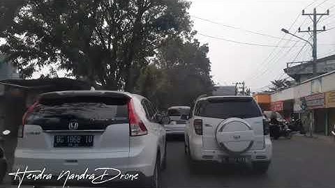 Beginilah situasi sore hari ternyata cukup padat, macet lalu lintasnya palembang #hendranandradrone