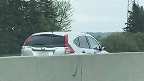 Another vehicle seen driving the wrong-way on Hwy. 401 in Ontario - DayDayNews