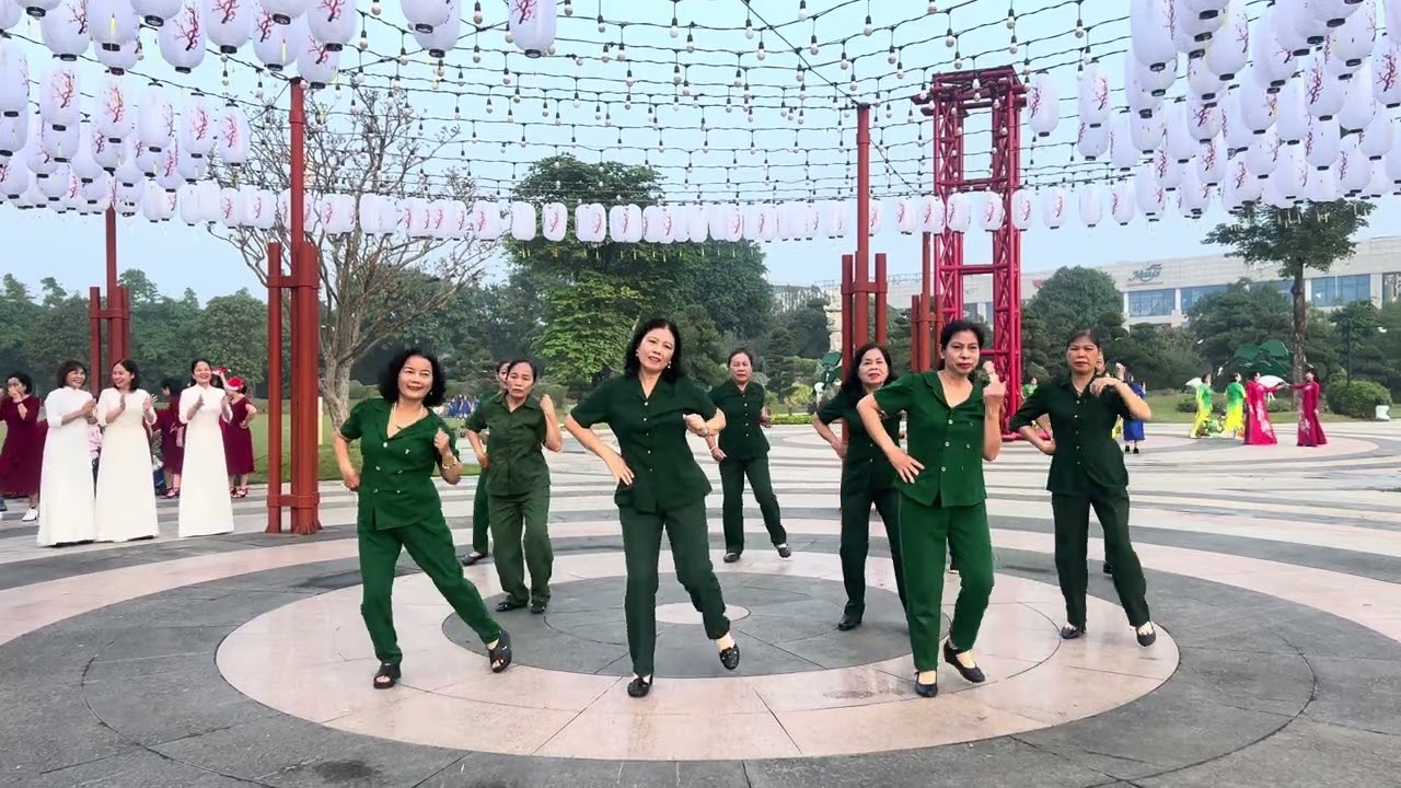 TIẾN BƯỚC DƯỚI QUÂN KỲ - CLBTDNĐ - TDP PHÚ THỨ - PHƯỜNG TÂY MỖ - TP HÀ NỘI 