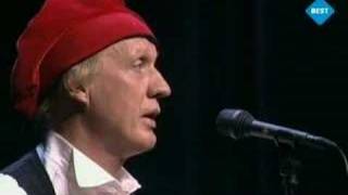 Video thumbnail of "Herman Van Veen - Alsof Het Avond Is"