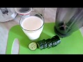 Коктейль кефир огурец зелень в блендере для стройной фигуры