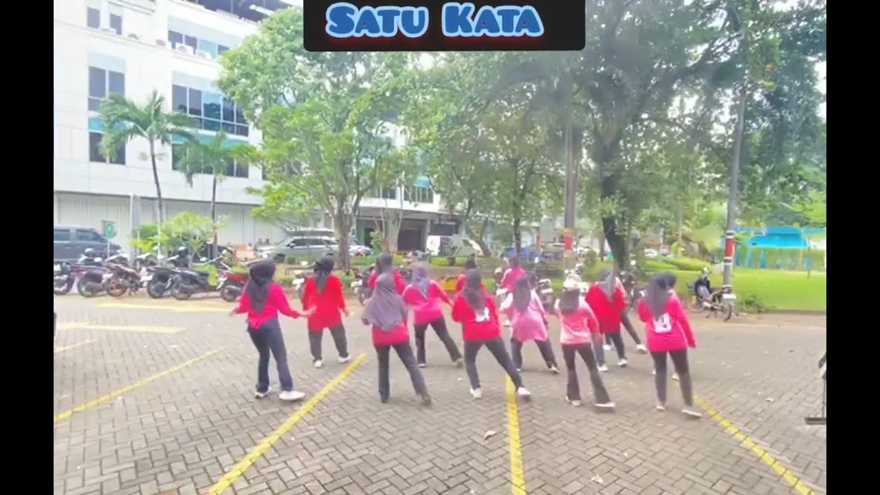 Satu Kata Line Dance #choreo: Caecilia Maria F / Demo by SiskaLD 💃