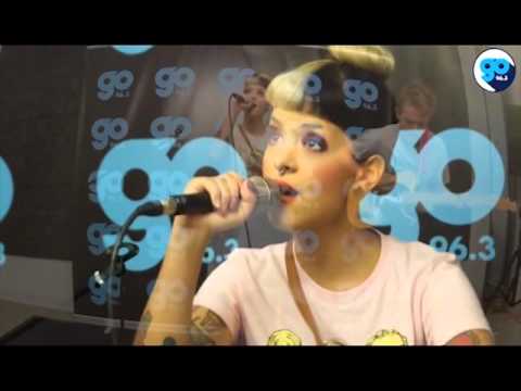 Melanie Martinez - Sippy cup (Acoustic)